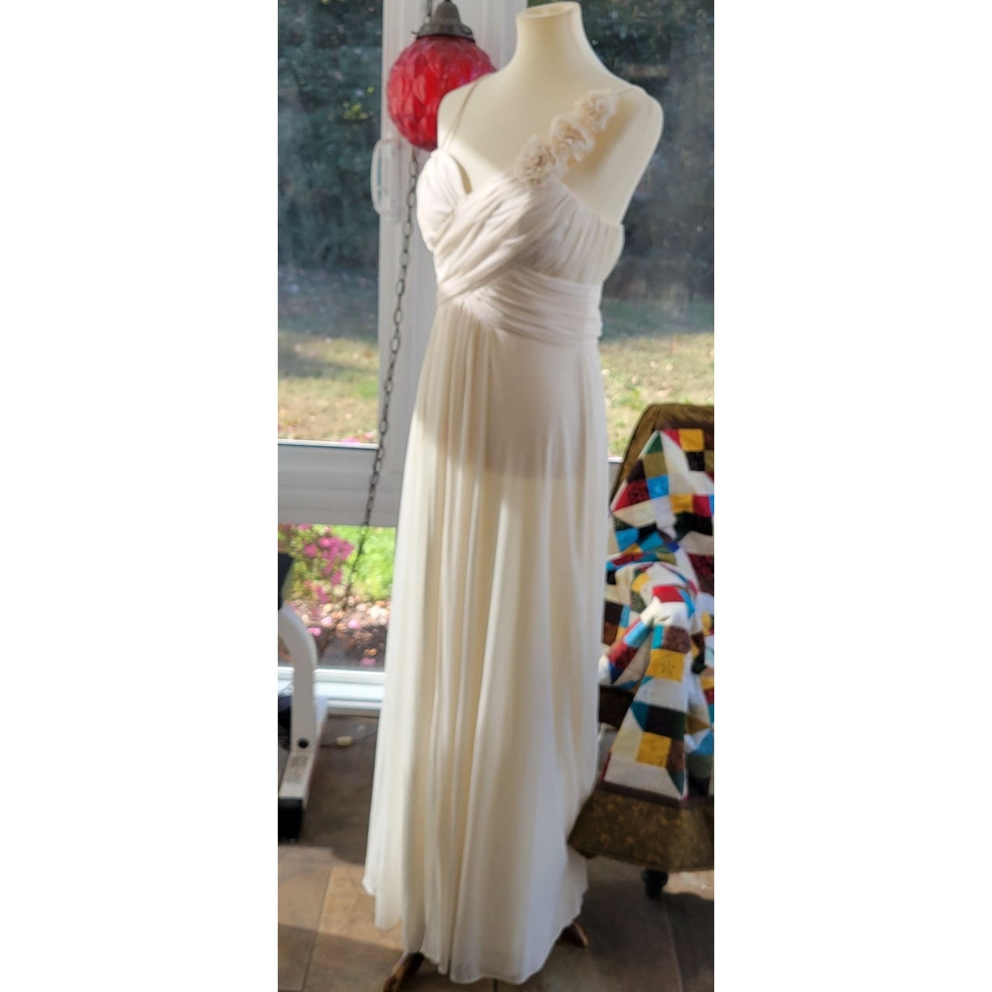 Vintage Cindy Collection Ivory Wedding Dress