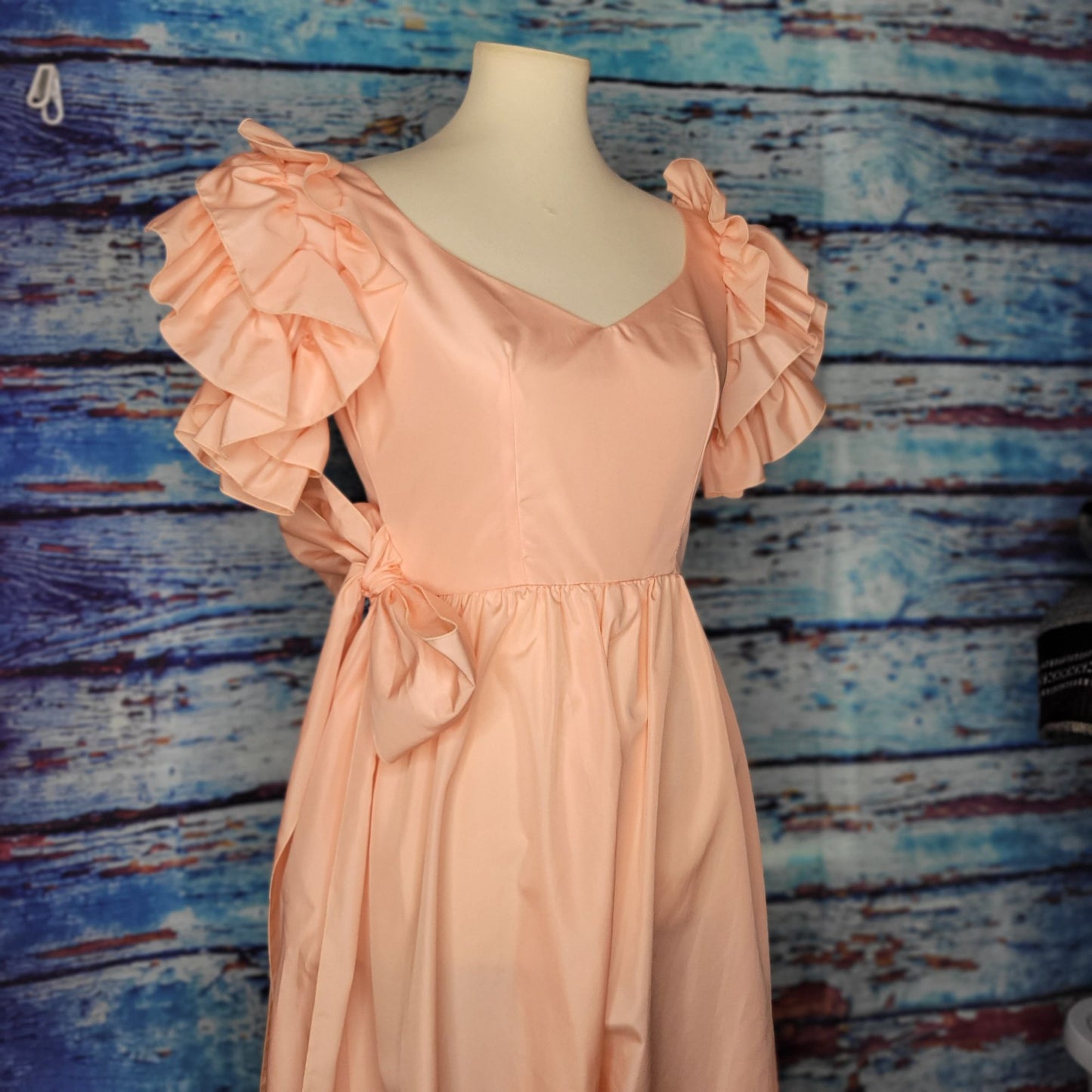 Vintage 80's House of Bianchi Peach/Pink Prom/Bridesmaid dress