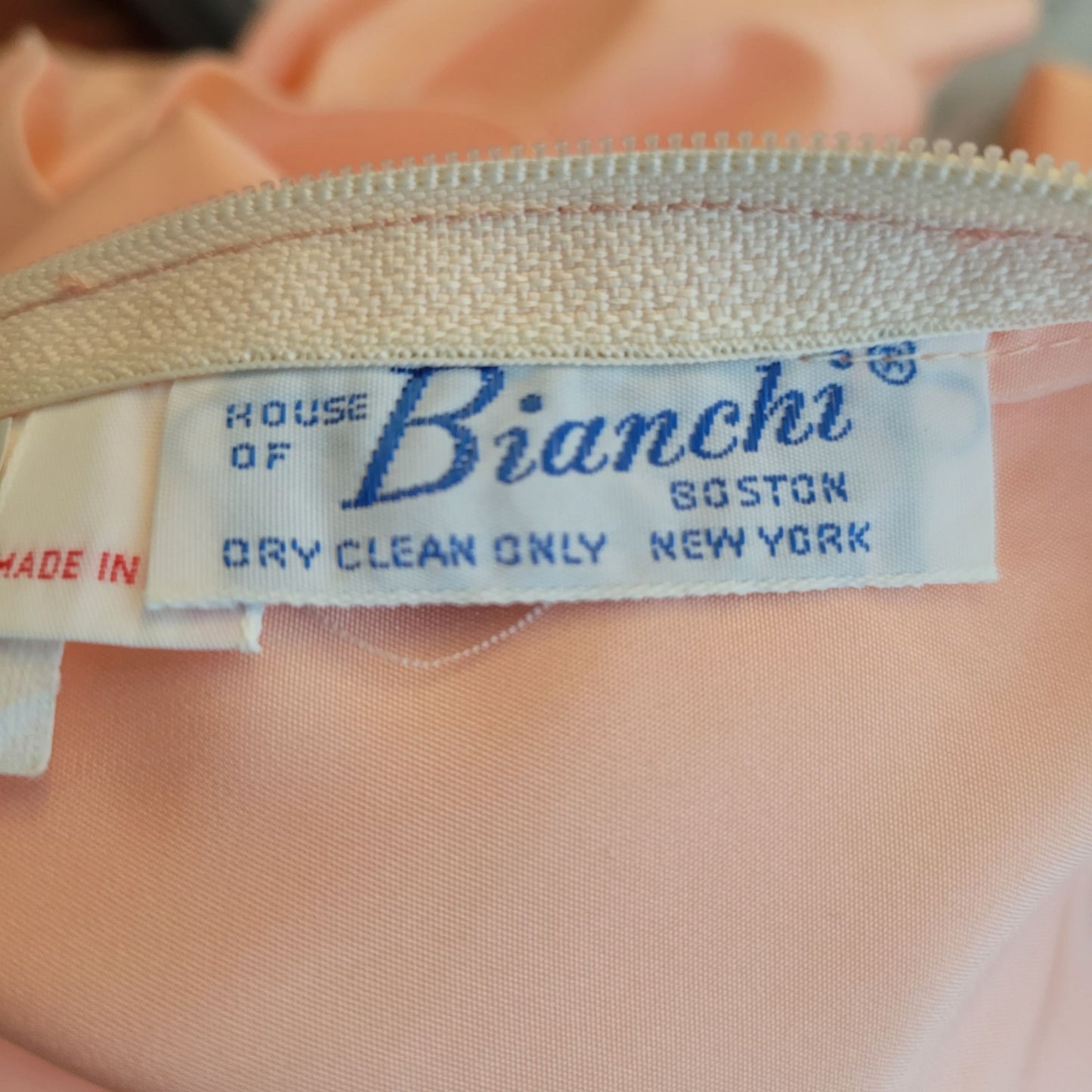 Vintage 80's House of Bianchi Peach/Pink Prom/Bridesmaid dress