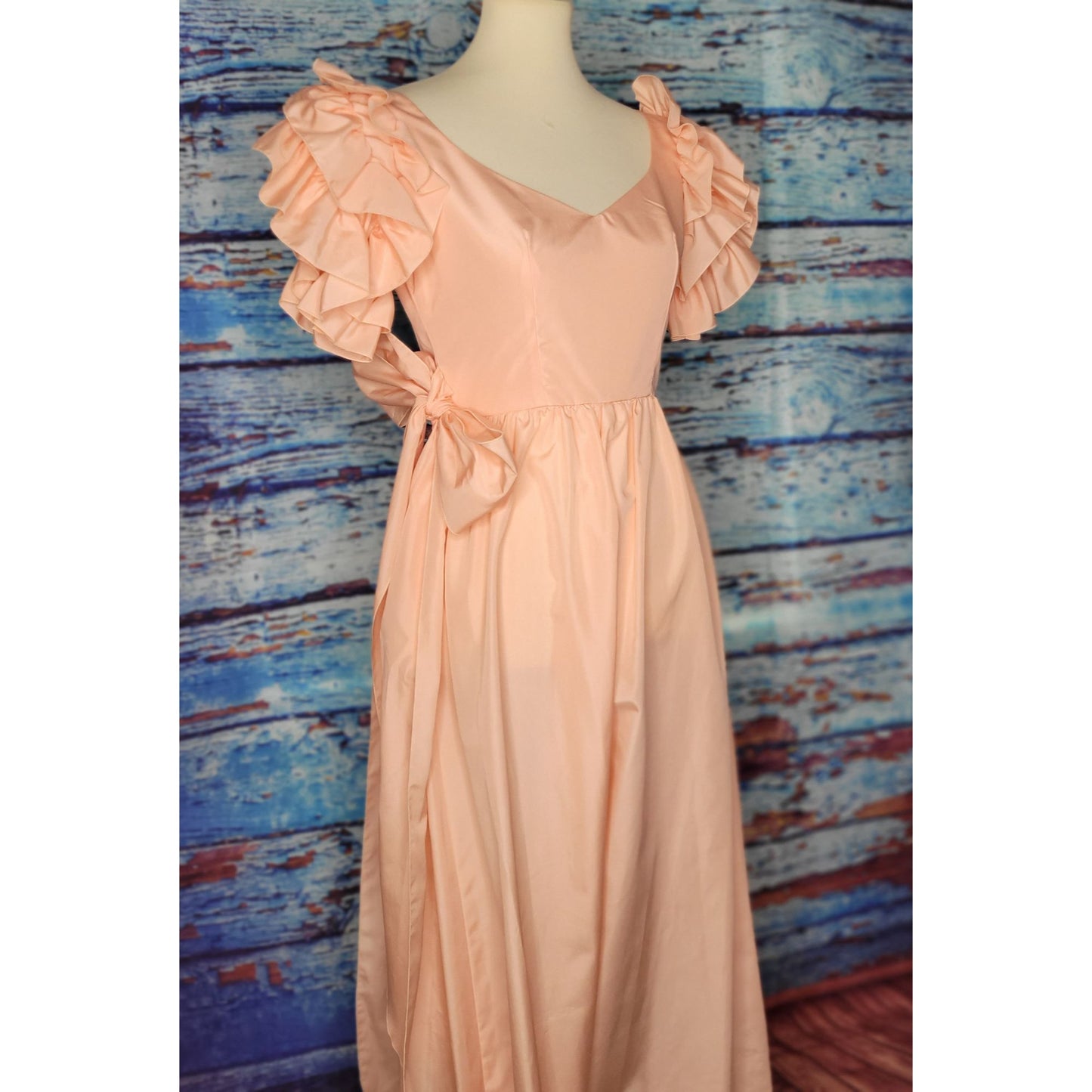 Vintage 80's House of Bianchi Peach/Pink Prom/Bridesmaid dress