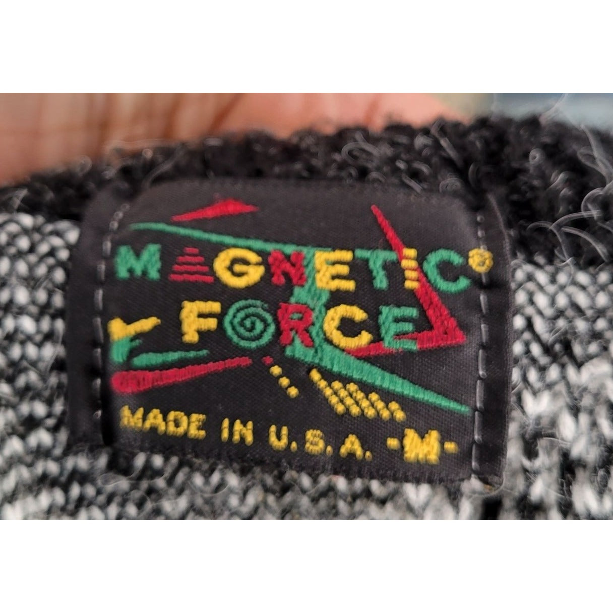 Vintage 80's 90's Knit Sweater by Magnetic Force