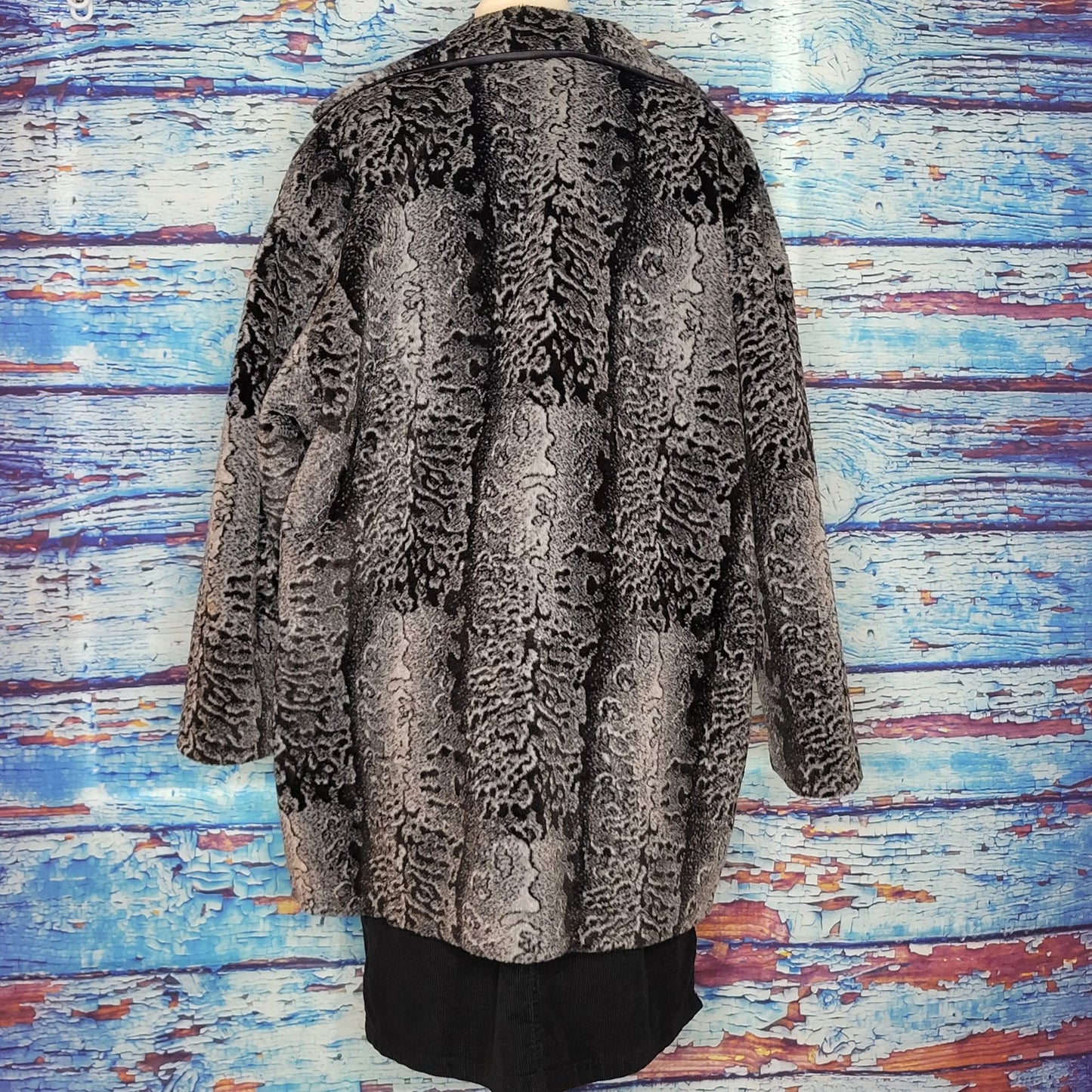 VTG Faux Fur Animal Print Winter Coat