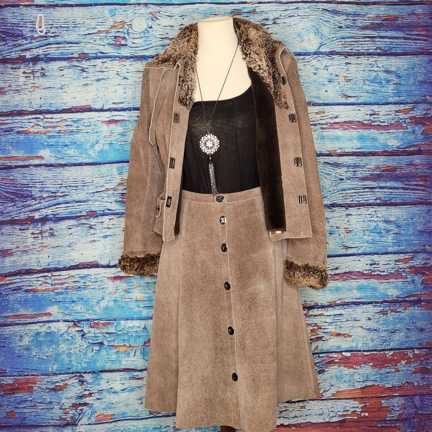 VTG 1970's SkinCheetahs Leather Skirt and Coat. AAAAAMAZING!!!!