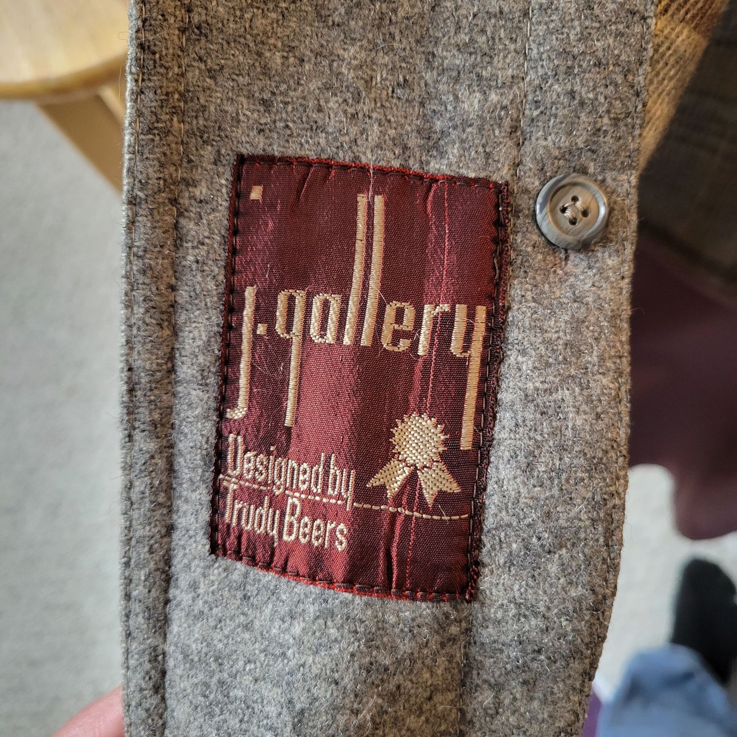 VTG Tan Tweed Coat w/ Removable Liner and Hood