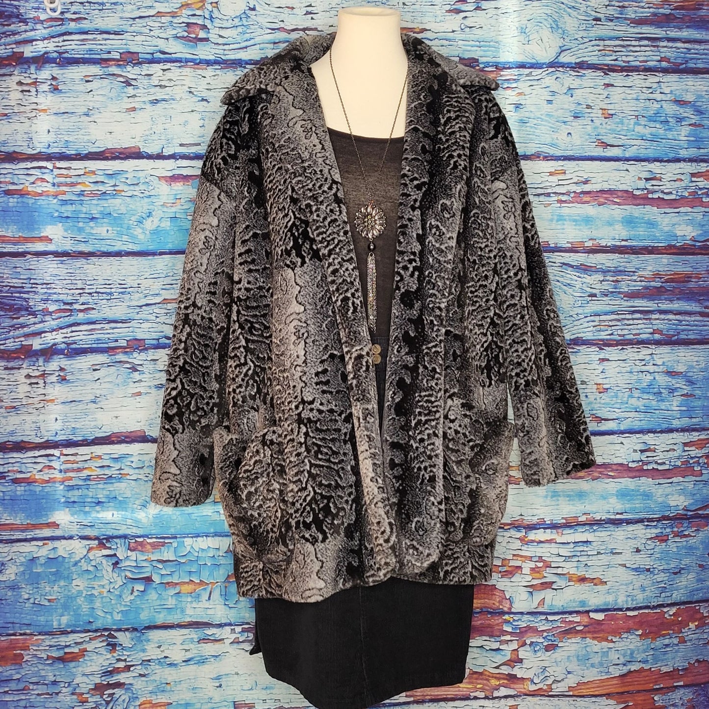 VTG Faux Fur Animal Print Winter Coat