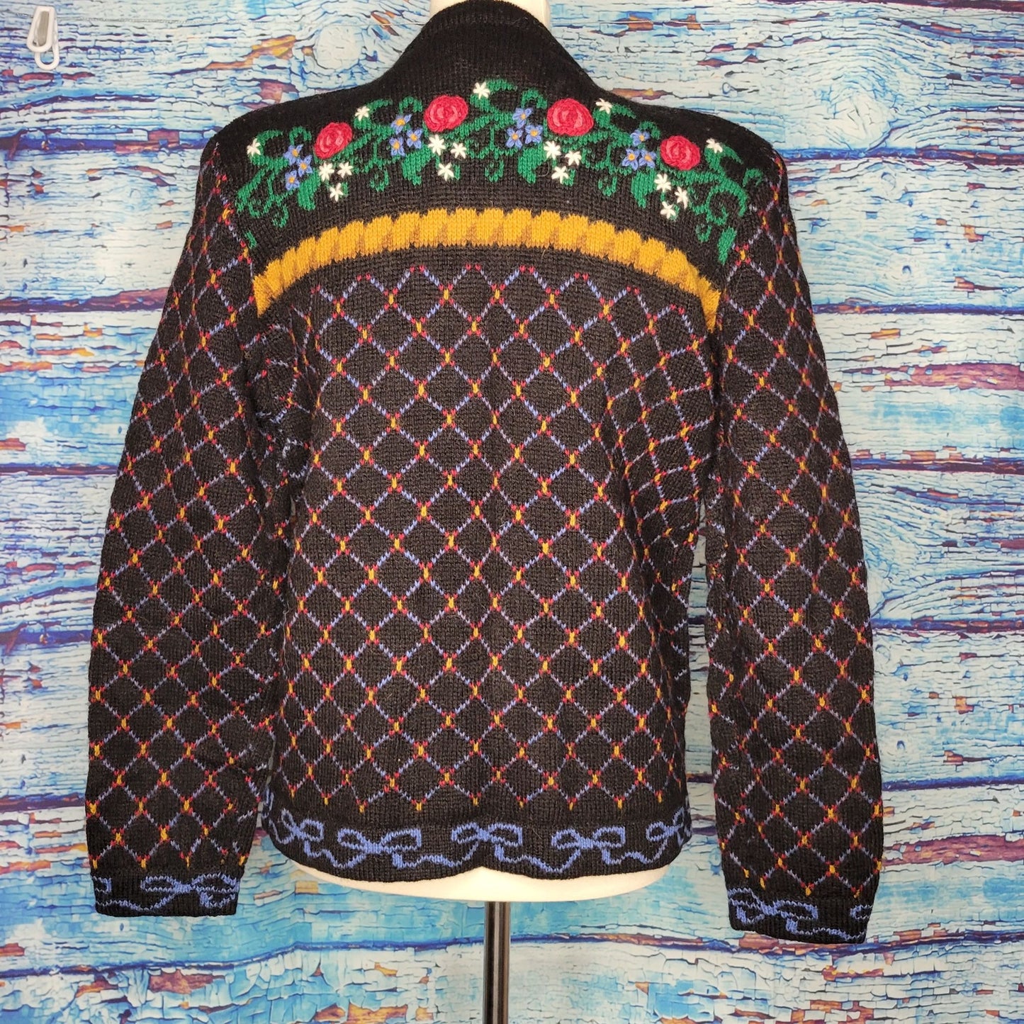 Vintage 90's Susan Bristol 100% Wool Button Up Cardigan Sweater