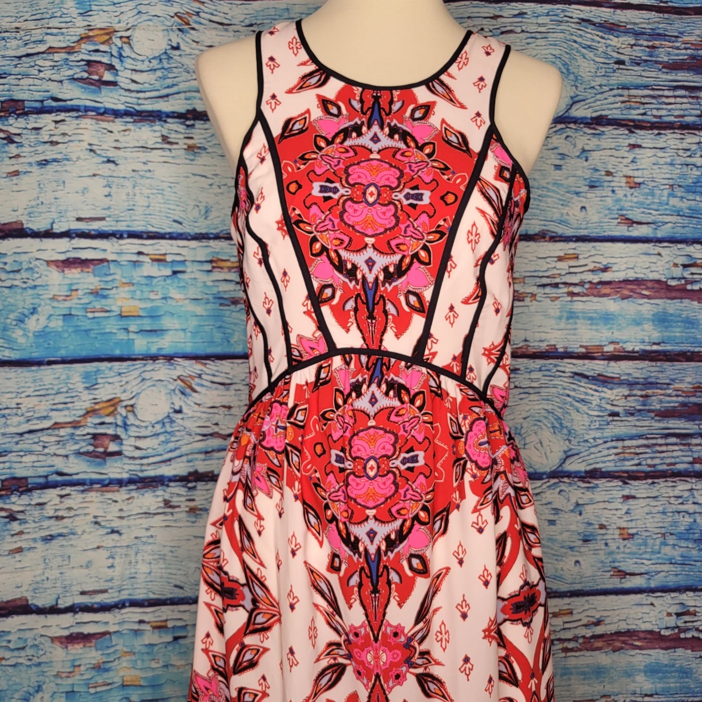 Stunning Red & White Summer Special Occasion Maxi Dress Size MD